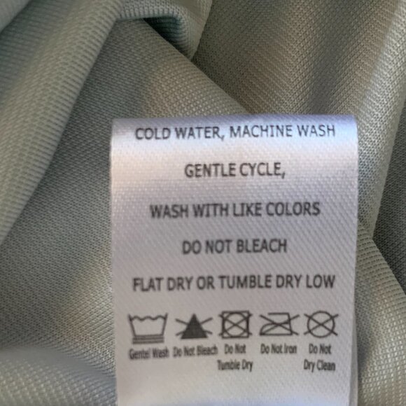 NWT Lily by Firmiana Long Sleeve V-Neck Tunic Top Ombre Color Gradient S #121G - Picture 8 of 8